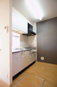 シャーメゾン桜 103号-4