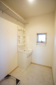 メゾン・グレイス 201号-9