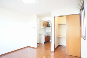 サウスパークハイム 108号-3