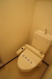 サウスパークハイム 108号-8