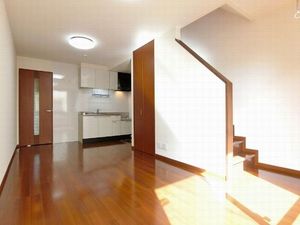 西川田ガーデンテラス 102号-3