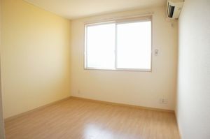 メゾン・シャルマン 202号-7