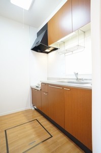 サニー・コートＡ 102号-4