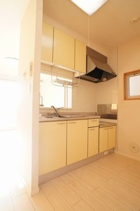 グランドソレーユ二番館 202号-6