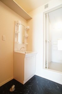 グランドソレーユ二番館 202号-10