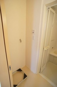 ラ・ファミリーナＢ 101号-8