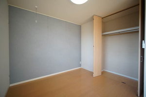 アムールＡ 201号-4