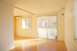 アムールＢ 102号-2