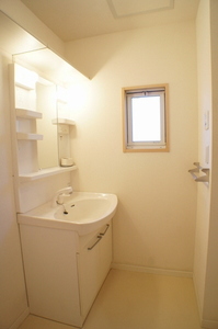 アムールＢ 102号-8