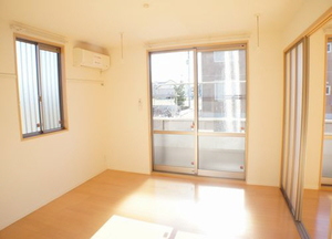 メゾン・ヴェールＢ 101号-3