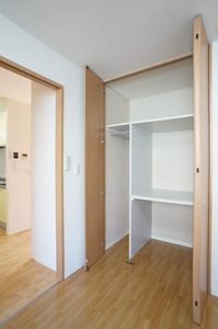 プチブーケ八番館 101号-8