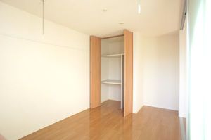 メゾン・ド・ソレイユＥ 203号-4