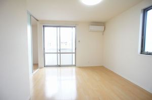 メゾン・ド・ソレイユＮ 203号-4