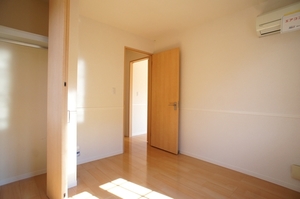 ヴィヴァーチェ　Ｆ 201号-8