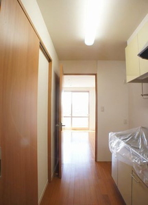 ディアス・コスモ大泉　弐番館 202号-5