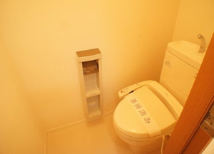 ディアス・コスモ大泉　弐番館 202号-9