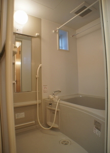 ディアス・コスモ大泉　参番館 202号-8