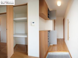 シャーメゾンやまと 102号-11