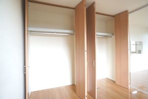 シャーメゾンやまと 201号-5