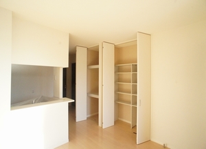 ロイヤルヴィレッジ　Ａ 102号-4