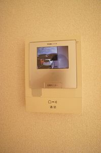 メゾン・クィーン B 101号-5