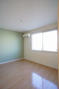 メゾン・クィーン B 101号-10