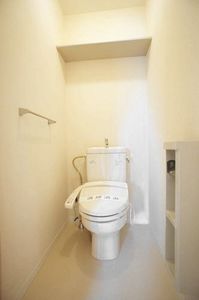 ラークヒルズ E 202号-10