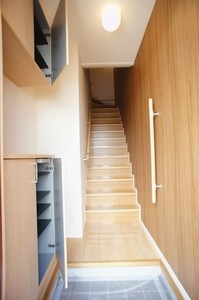 ラークヒルズ E 202号-11