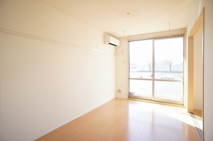 シャーメゾン実咲　弐番館 103号-2