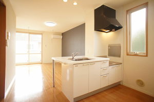 シャルム・メゾンＢ 201号-3