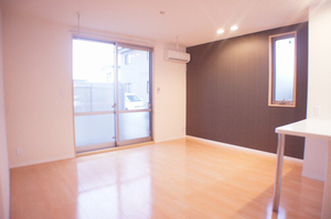 エバーループＡ 103号-3