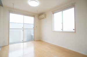 クレセオＫＯＧＡ 202号-2