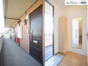 ラヴィ・コンフォルテ 203号-10