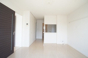 クレストウッド 102号-3