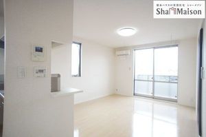シャーメゾン・パレス 101号-5