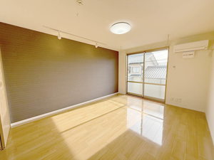 ボヌ ジェリネ 203号-3