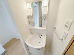 ボヌ ジェリネ 203号-6