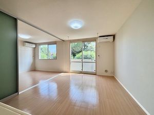 カーサ・レガロ 102号-2