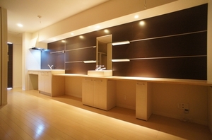 キャピタル 205号-2