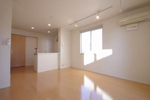 クレシア七井 101号-2