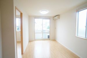 グランドソレーユ三番館 202号-2