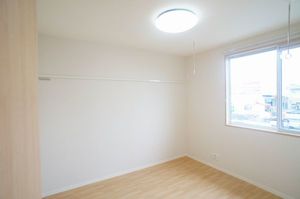 グランドソレーユ三番館 202号-9