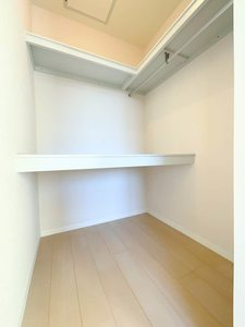 メビュースタウンⅥ　Ａ 203号-6