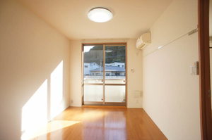 ロコ・カネッサ　Ｅ 103号-2