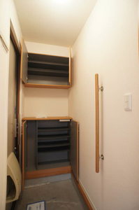 ロコ・カネッサ　Ｅ 103号-11