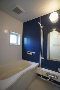 ヴィラ・グラシュー 102号-7