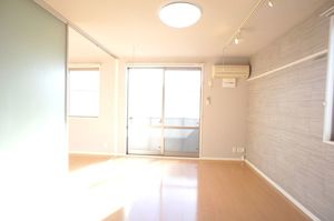 ｌｕｍｉｅｒｅ　Ａ 202号-4