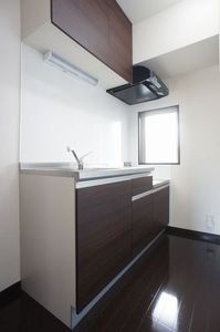 コンフォート・アーバン 201号-4