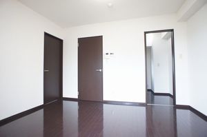 コンフォート・アーバン 201号-6