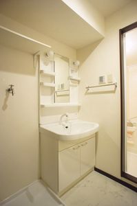 コンフォート・アーバン 205号-9